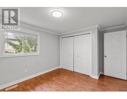 17 - 340 AMBLESIDE DRIVE - 40