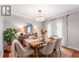 17 - 340 AMBLESIDE DRIVE - 7