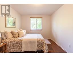 907 BLACKSMITH STREET - 25