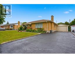 23 FRONTENAC ROAD - 3
