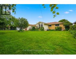 23 FRONTENAC ROAD - 42
