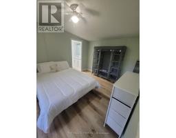 18 - 75049 HENSALL ROAD - 13