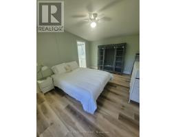 18 - 75049 HENSALL ROAD - 14