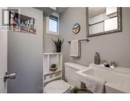 697 VICTORIA STREET - 28
