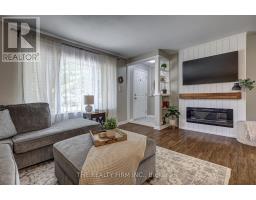 697 VICTORIA STREET - 6