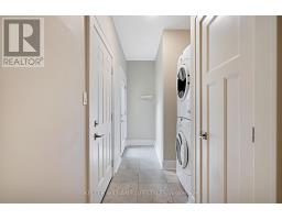 3 - 352 RIDOUT STREET S - 26