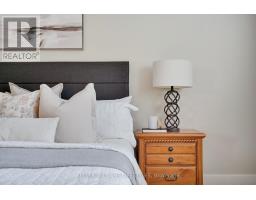 3 - 352 RIDOUT STREET S - 37