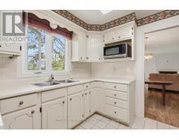 23 - 65 FIDDLERS GREEN ROAD - 12