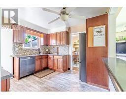 212 KING EDWARD AVENUE - 14