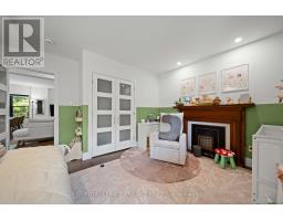 3 - 130 WINDSOR CRESCENT - 20