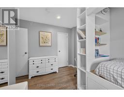 3 - 720 WONDERLAND ROAD S - 22