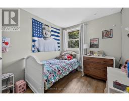 3 - 720 WONDERLAND ROAD S - 23