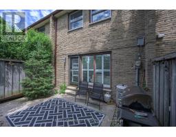 3 - 720 WONDERLAND ROAD S - 3
