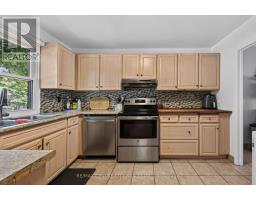 3 - 720 WONDERLAND ROAD S - 7