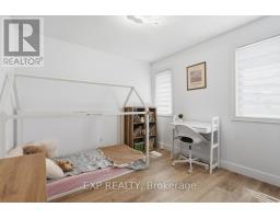 29 AUGUSTA CRESCENT - 27