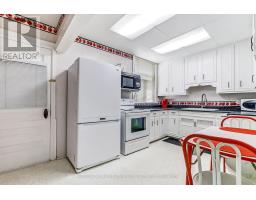 63 SOUTHWICK STREET - 12