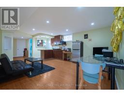 1817 GOUGH AVENUE - 36