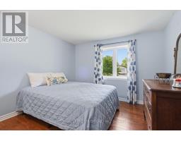 151 ST CLAIR CRESCENT - 22
