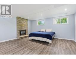151 ST CLAIR CRESCENT - 27