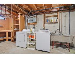 151 ST CLAIR CRESCENT - 37