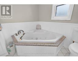 56 PARKVIEW CRESCENT - 12