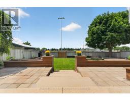 56 PARKVIEW CRESCENT - 42