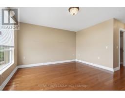 802 - 250 PALL MALL STREET - 20