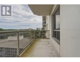 802 - 250 PALL MALL STREET - 28