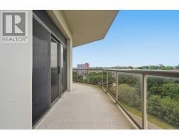 802 - 250 PALL MALL STREET - 29