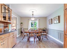 189 HUNTINGTON CRESCENT - 12