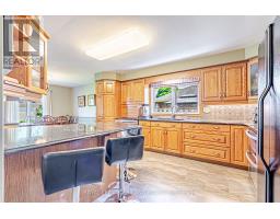 189 HUNTINGTON CRESCENT - 18