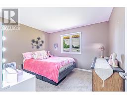 189 HUNTINGTON CRESCENT - 19
