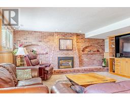 189 HUNTINGTON CRESCENT - 28