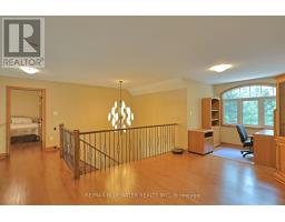 9956 PINETREE CRESCENT - 30