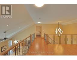 9956 PINETREE CRESCENT - 31