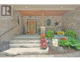 9956 PINETREE CRESCENT - 7
