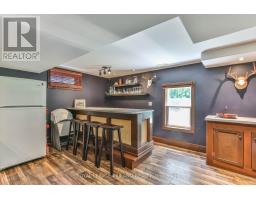 415 MAIN STREET E - 27