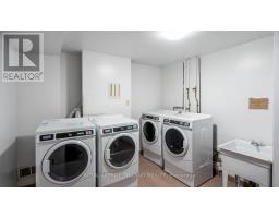 320-324 THOMPSON ROAD - 17