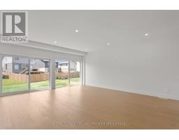 262 HESSELMAN CRESCENT - 6