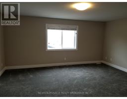 3074 TURNER CRESCENT - 19