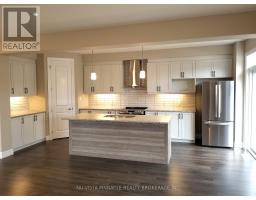 3074 TURNER CRESCENT - 8