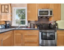 754 LORNE AVENUE - 8