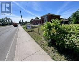 656 HURON STREET - 21
