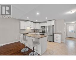 40 DEVON DRIVE - 11