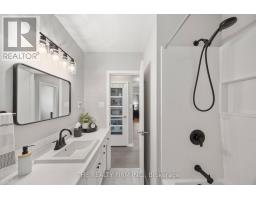 430 MAGNOLIA CRESCENT - 27