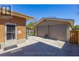 430 MAGNOLIA CRESCENT - 37