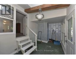 525 GROSVENOR STREET - 21