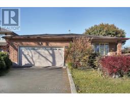 42 APPLEGREEN GROVE - 34