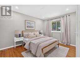 198 ARLINGTON CRESCENT - 12