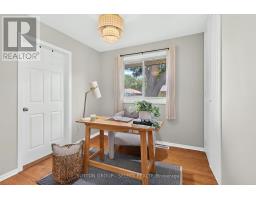198 ARLINGTON CRESCENT - 14